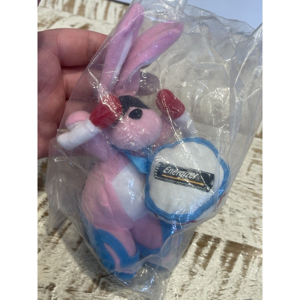 Energizer Pink Bunny Bean Bag 7" Plush Toy 1997 New in Original Sealed Package